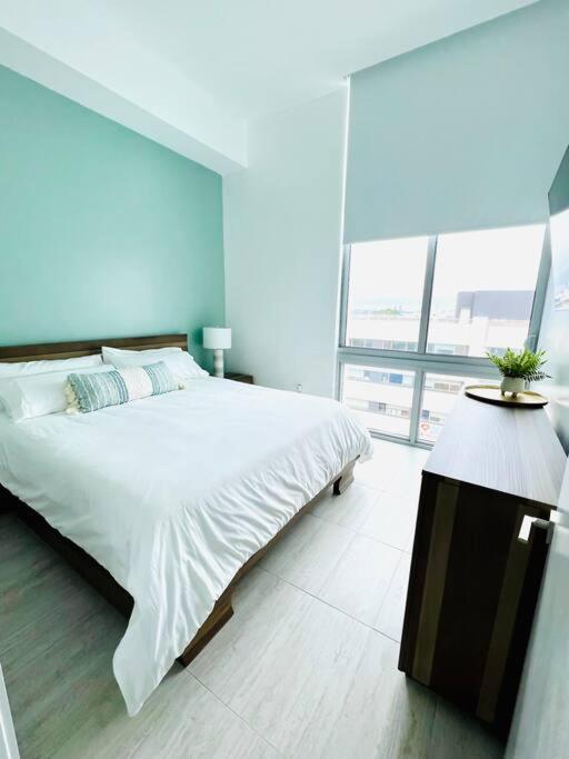 Sleek 2Bd 2Ba Condo In Miami Design District Exteriér fotografie