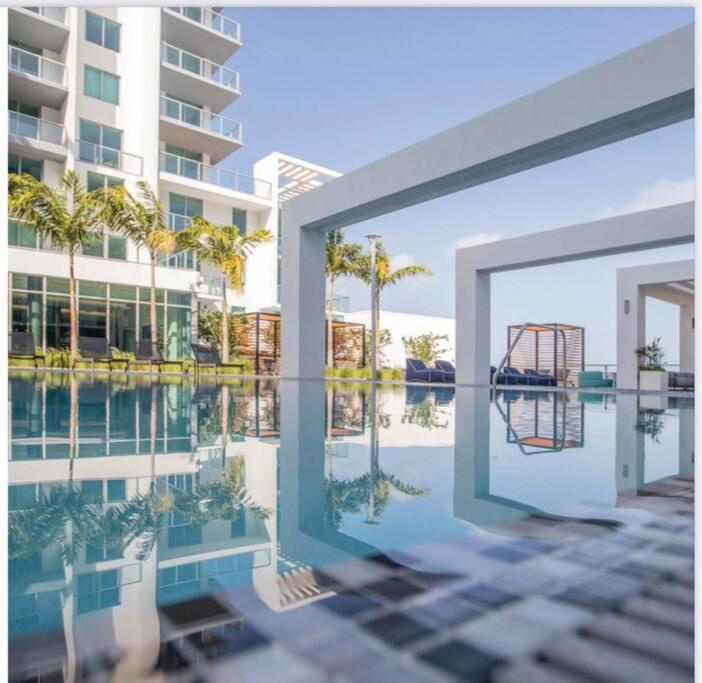 Sleek 2Bd 2Ba Condo In Miami Design District Exteriér fotografie